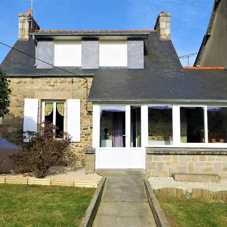 Maison Bretonne Avec Jardin Clos Au Centre De - Ref 928 * Perros-Guirec