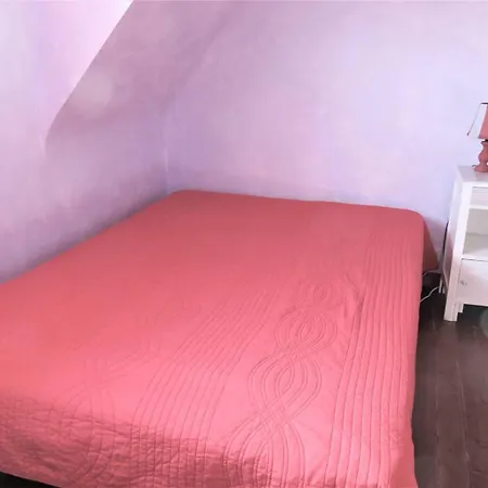 Villa Maison Bretonne Avec Jardin Clos Au Centre De - Ref 928 Perros-Guirec
